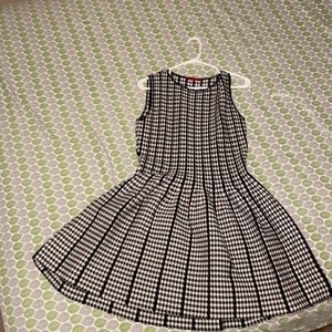 Carolina Herrera pleated houndstooth dress